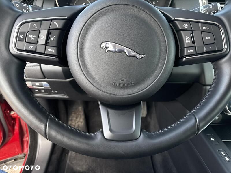 Jaguar E-Pace 2.0 i4P AWD S - 13