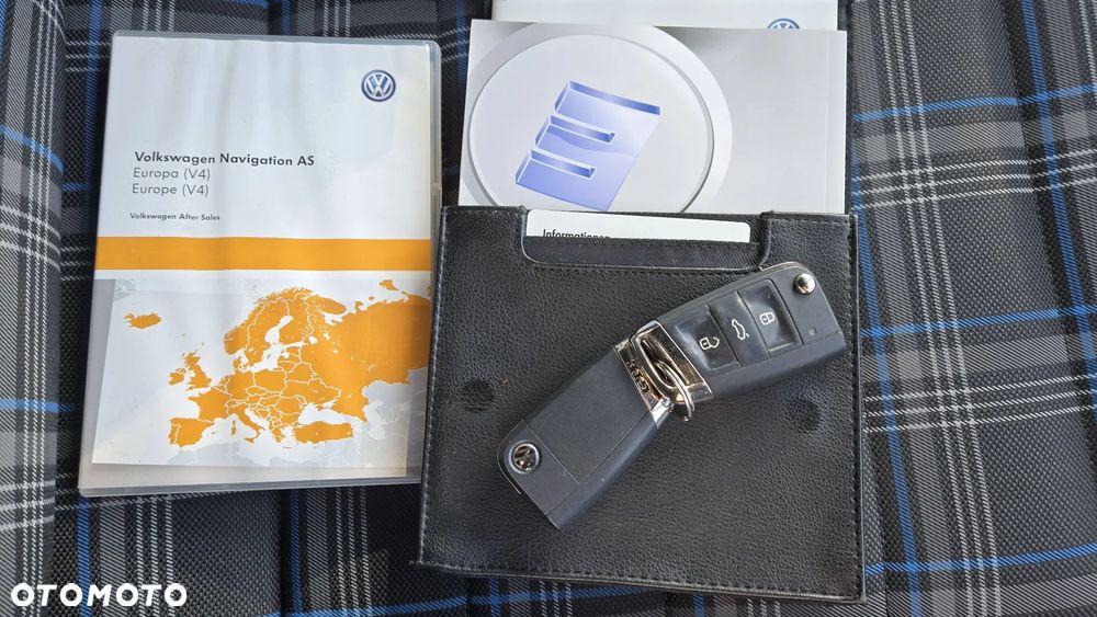 Volkswagen Golf 1.4 GTE Plug-In-Hybrid DSG - 24