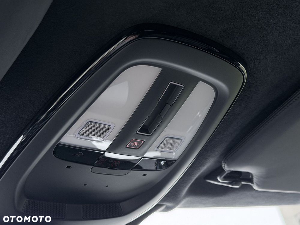Volvo XC 90 - 35