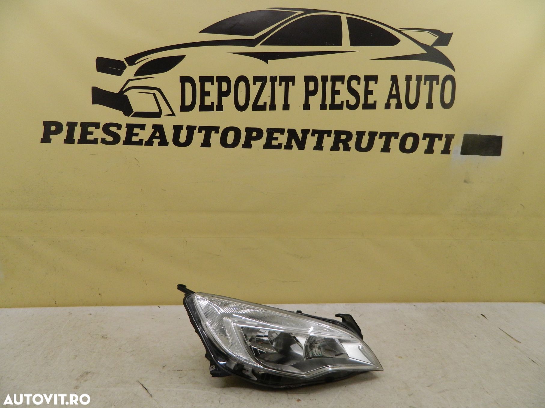 Far deapta Opel Astra J, 2009, 2010, 2011, 2012, cod origine 13253647. - 1