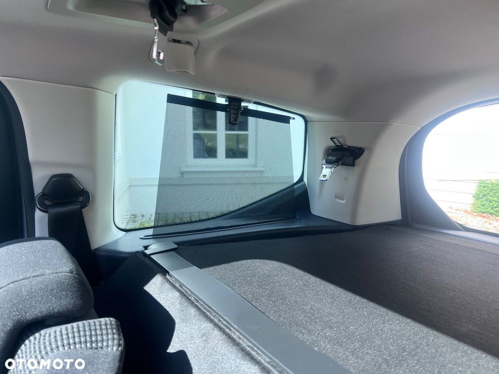 Peugeot 5008 HDI FAP 110 EGS6 Business-Line - 21