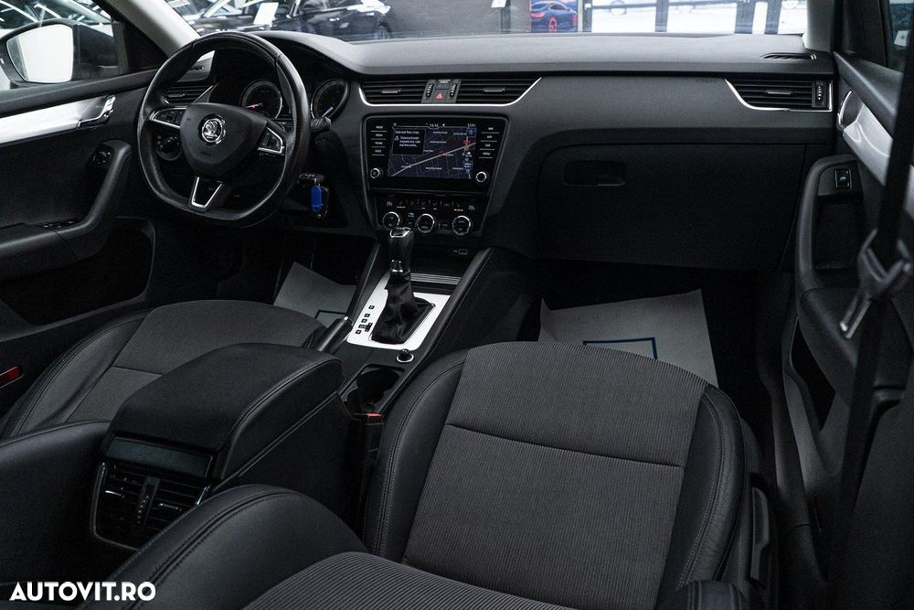 Skoda Octavia Combi 1.0 TSI DSG Style - 2