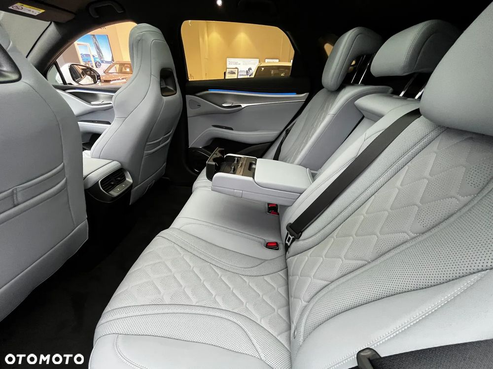 BYD Sealion 7 AWD Excellence - 8