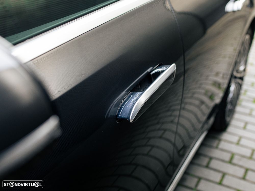 Mercedes-Benz E 300 de AMG Line - 10