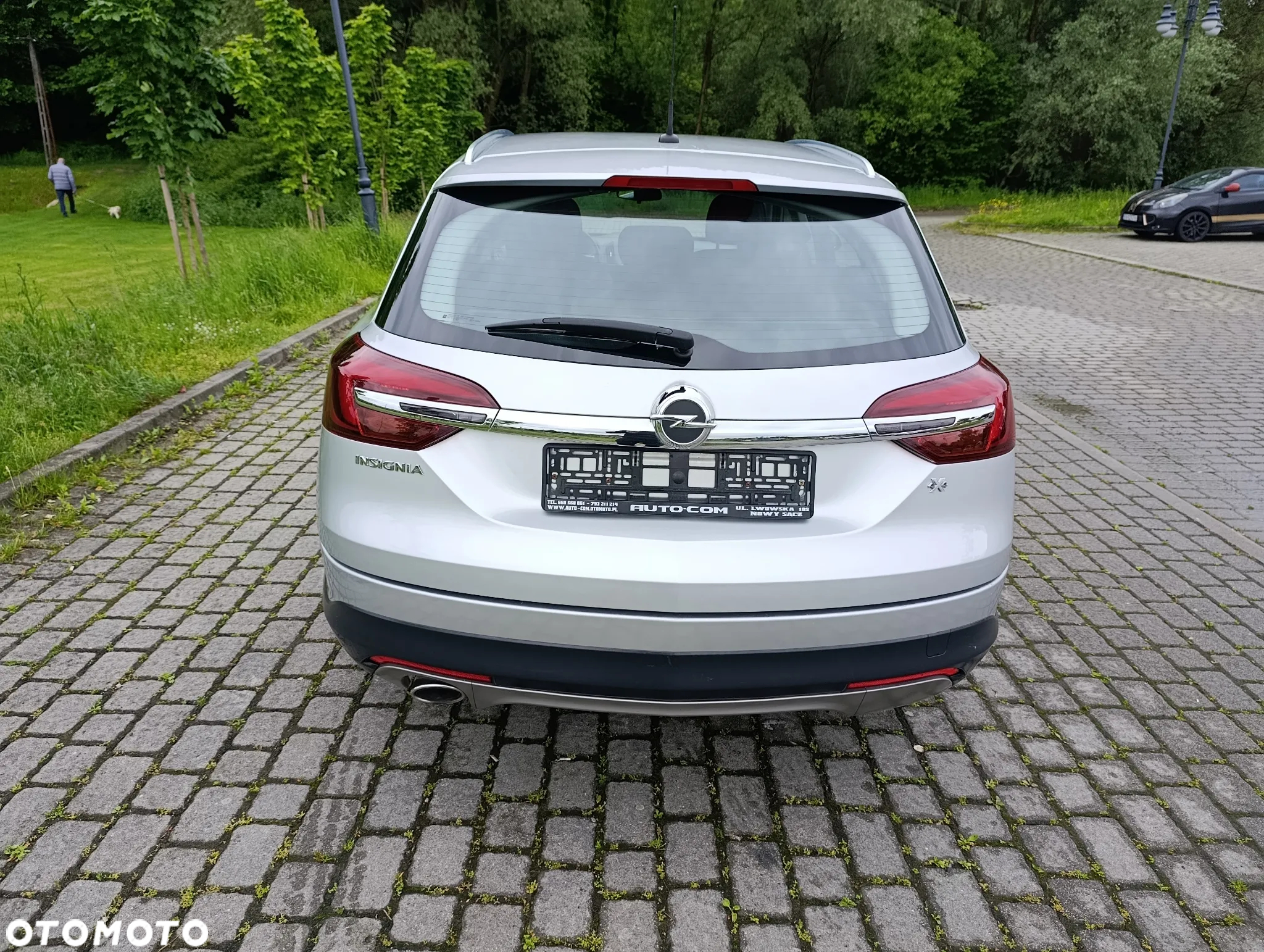 Opel Insignia 2.0 CDTI 4x4 ecoFLEX Start/Stop Business Innovation - 9