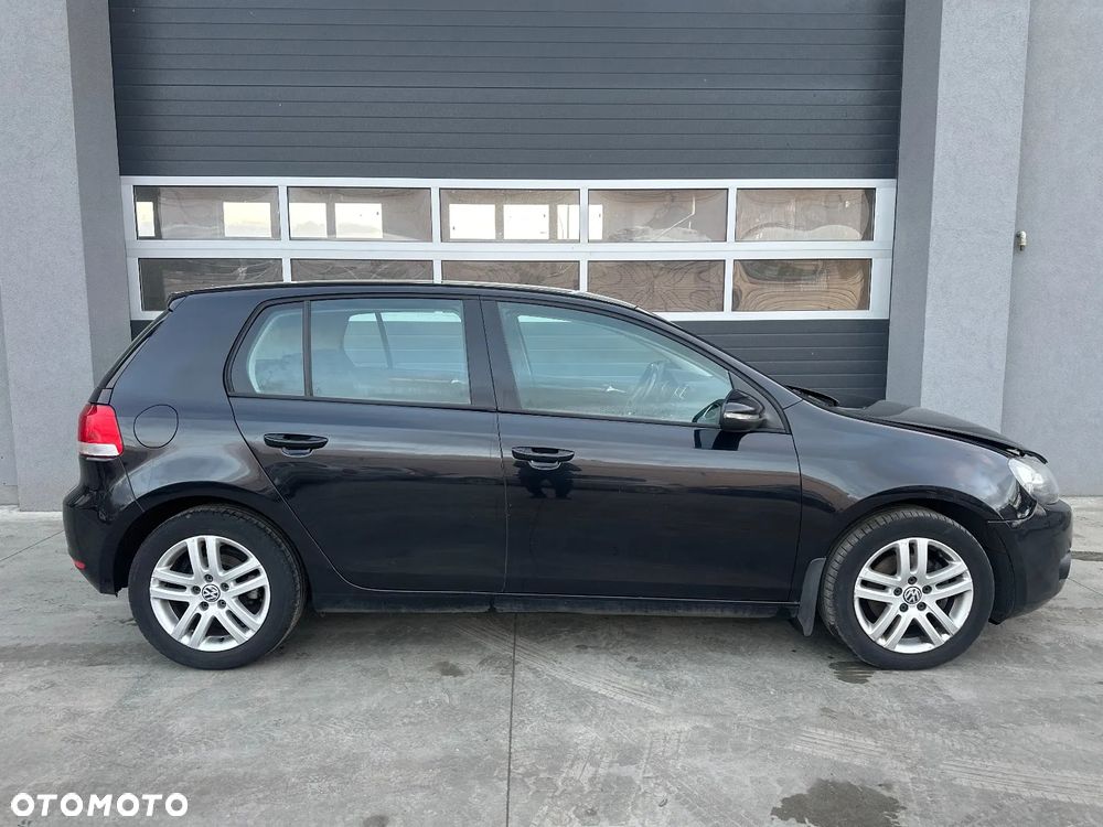 Volkswagen Golf 1.4 TSI Comfortline - 2