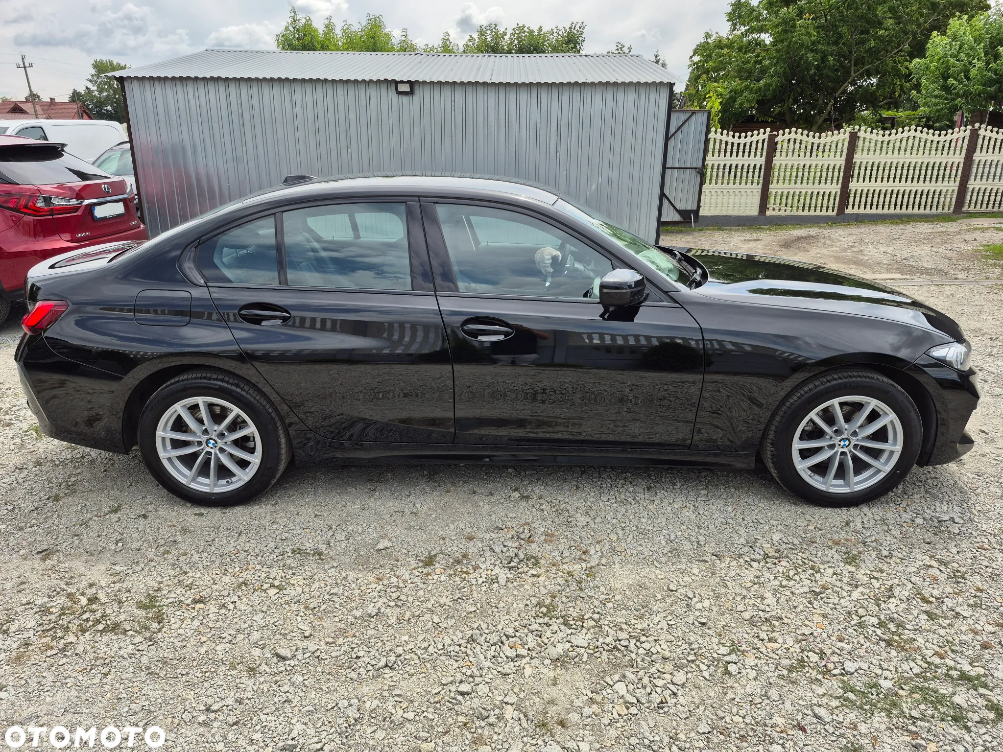 BMW Seria 3 318i - 23