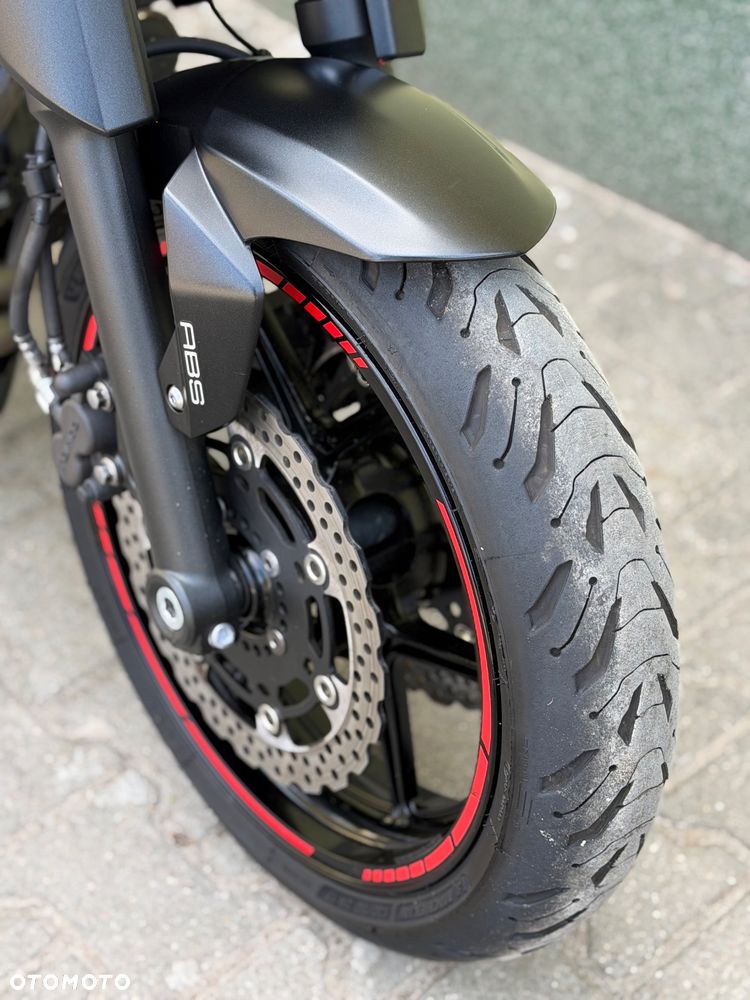 Kawasaki ER - 3