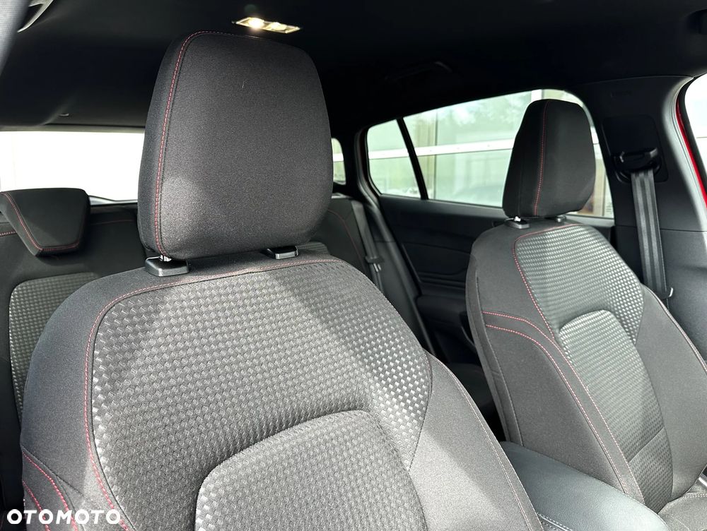 Ford Focus 1.0 EcoBoost mHEV ST-Line X - 10