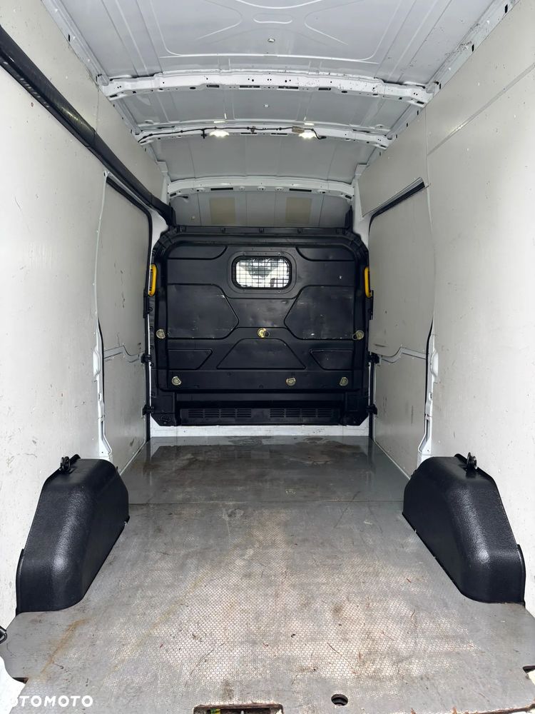 Ford Transit L2H3 - 16