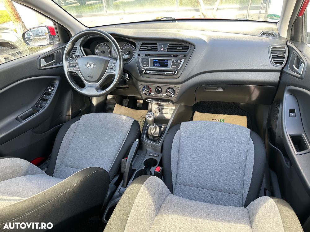 Hyundai i20 1.4 CRDI Active YES! Plus - 6