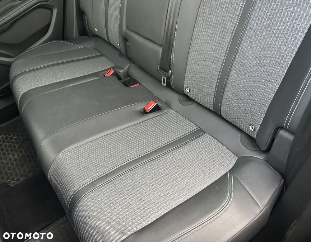 Peugeot 3008 1.2 PureTech Allure Pack S&S EAT8 - 15