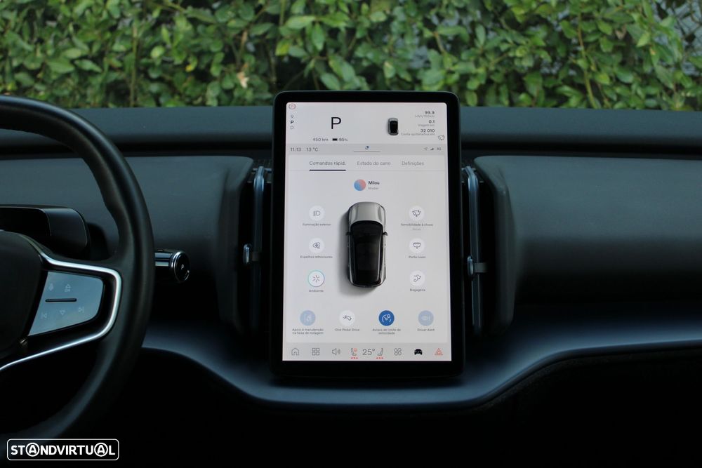 Volvo EX30 69 kWh Single Motor Extended Range Plus - 34