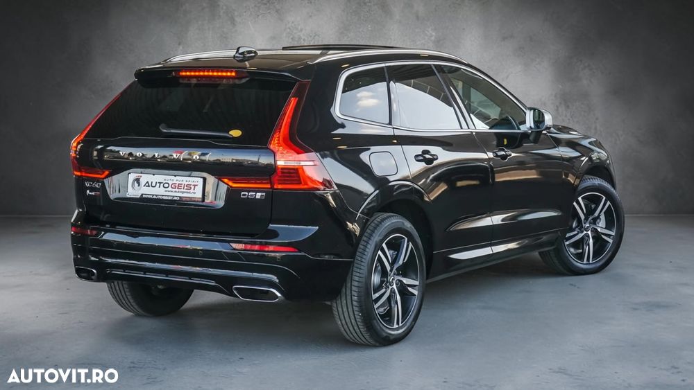 Volvo XC 60 D5 AWD R-Design - 7