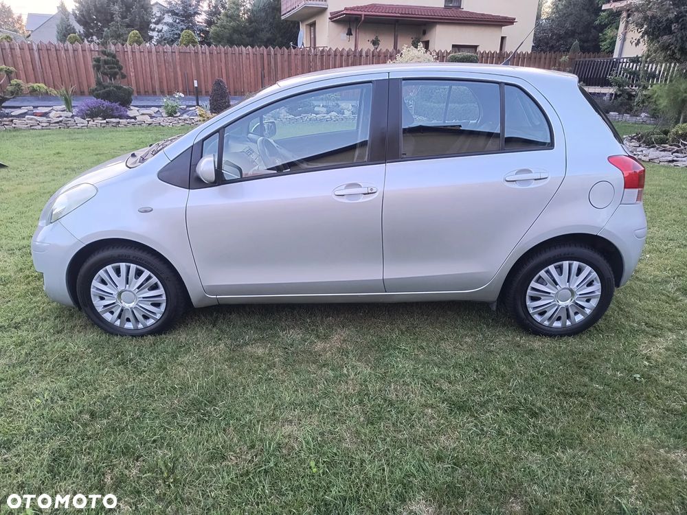 Toyota Yaris 1.33 Luna - 18