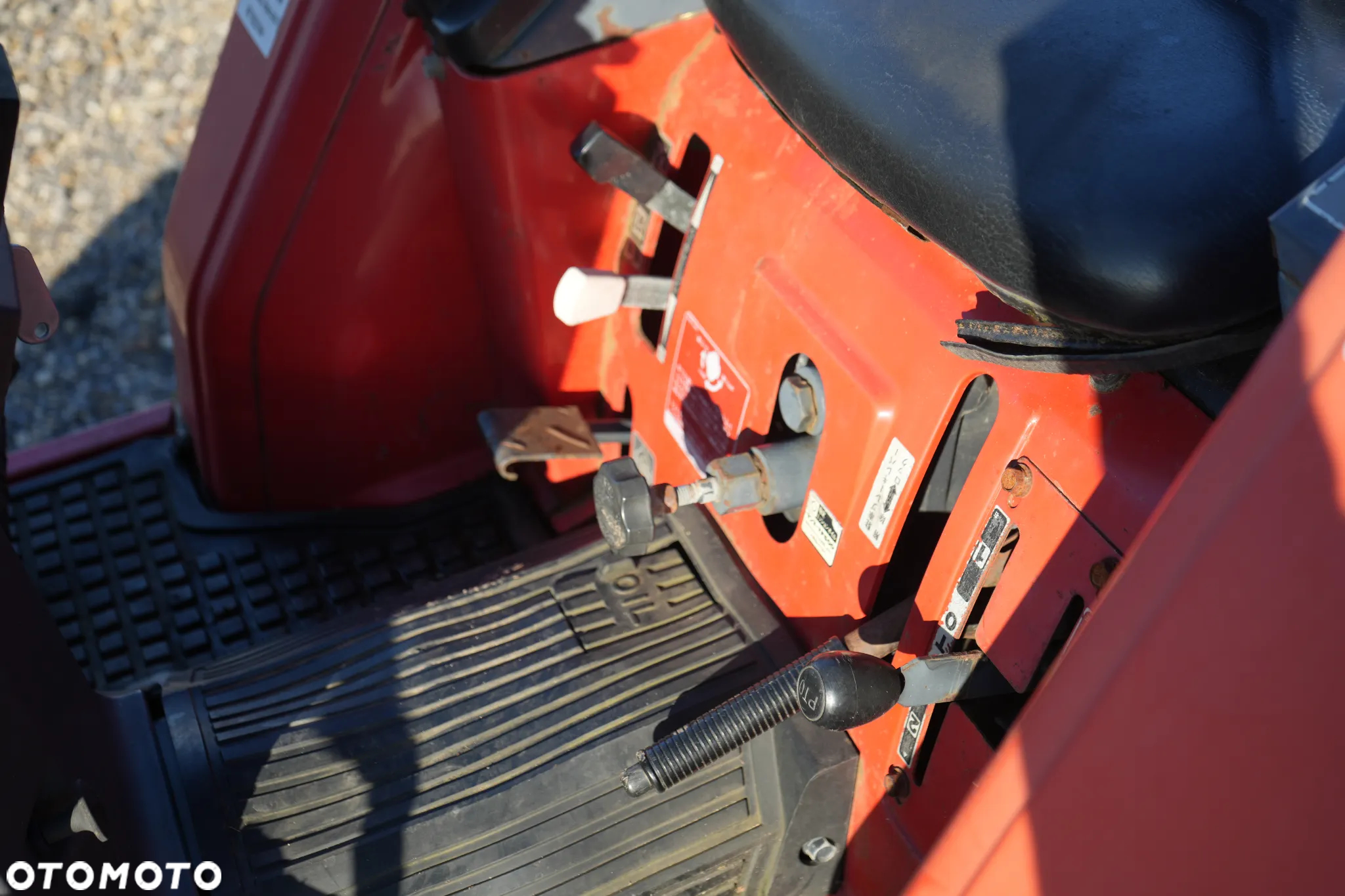 Yanmar FX215D - 12