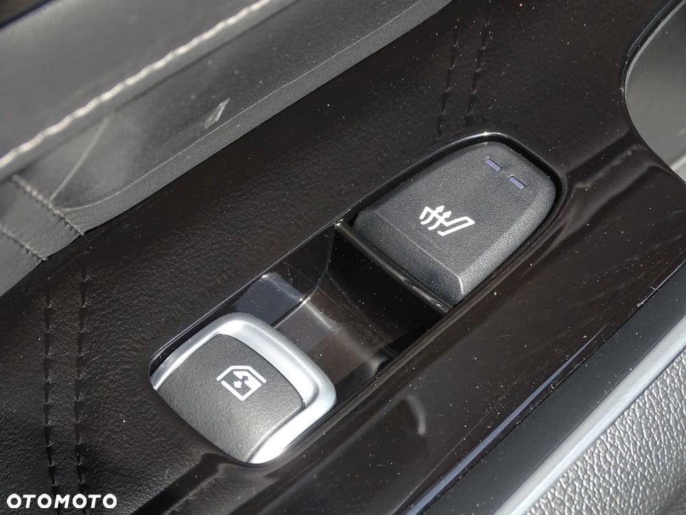 Kia Sorento 1.6T-GDI PHEV AWD OPF Platinum - 18