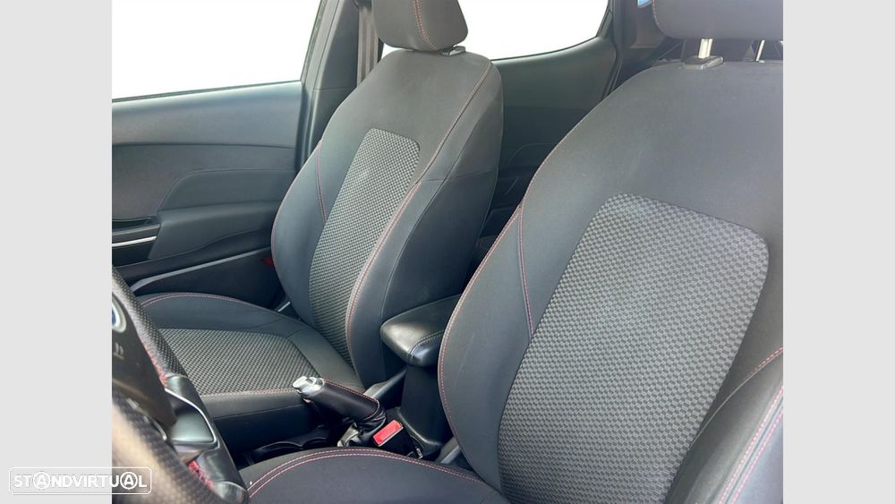 Ford Fiesta 1.0 EcoBoost MHEV ST-Line - 13