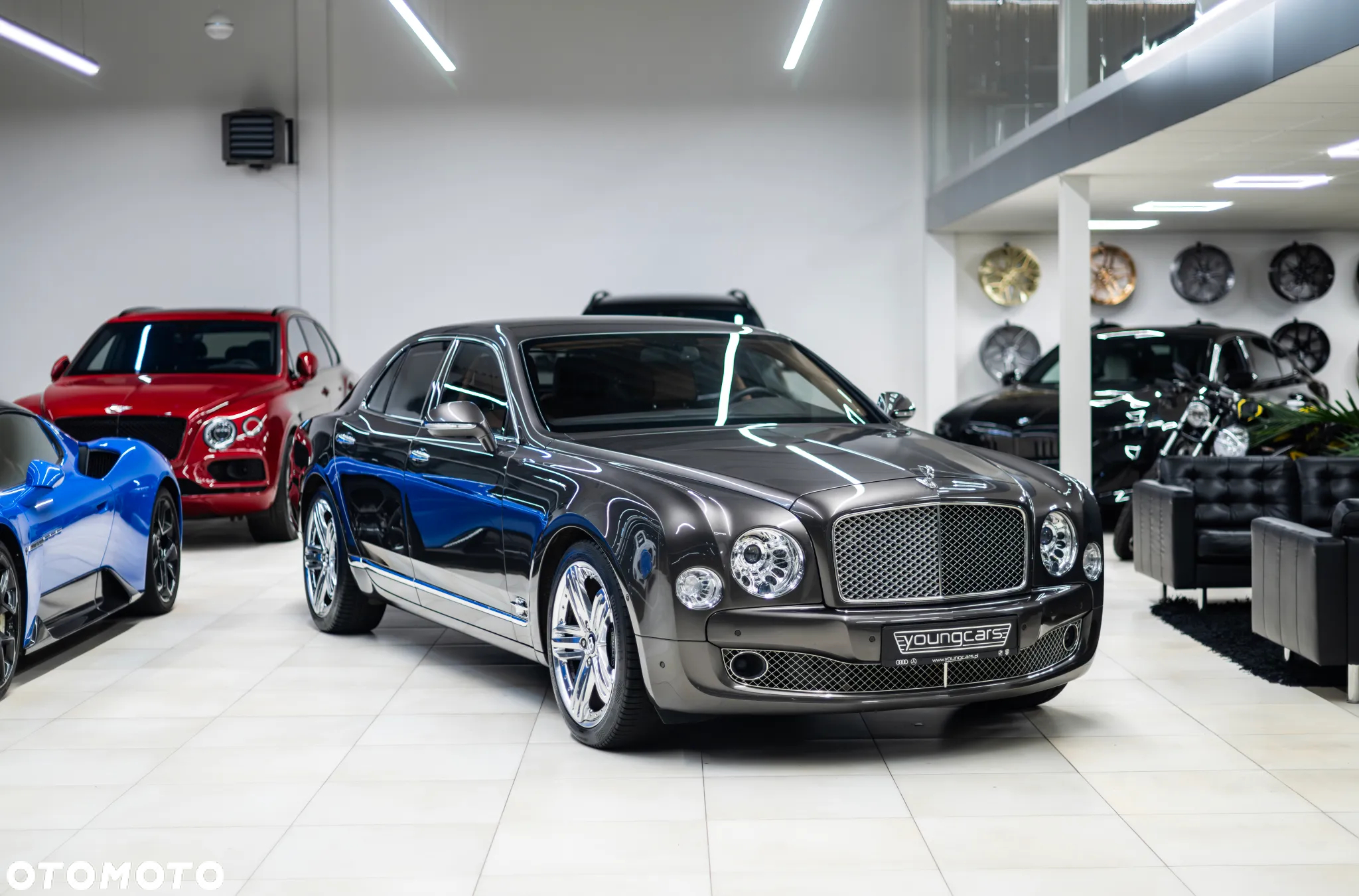 Bentley Mulsanne Standard - 16