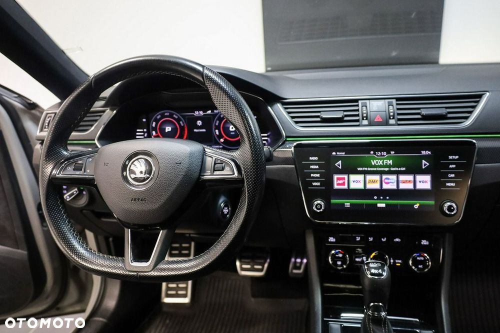 Skoda Superb 2.0 TSI 4x4 DSG Sportline - 21