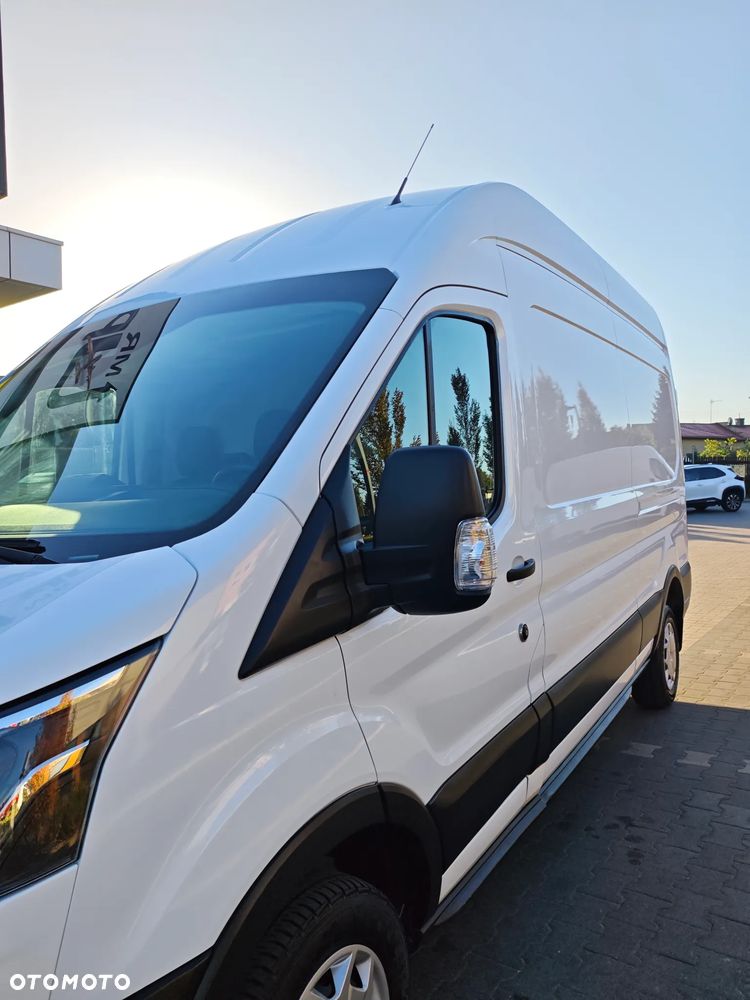 Ford Transit - 12