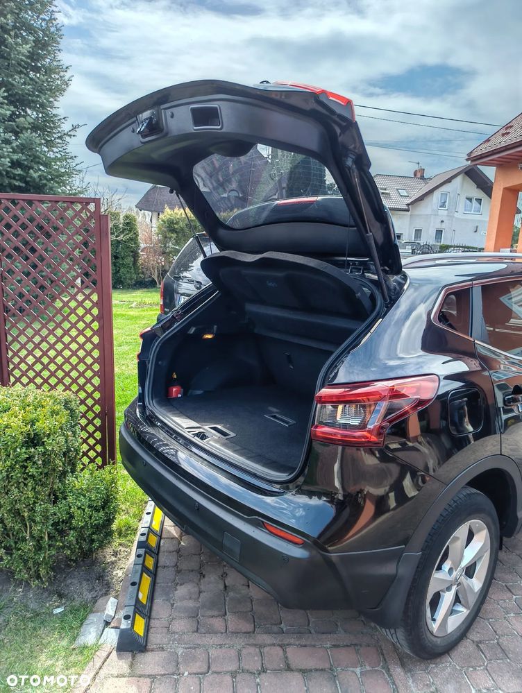 Nissan Qashqai - 15