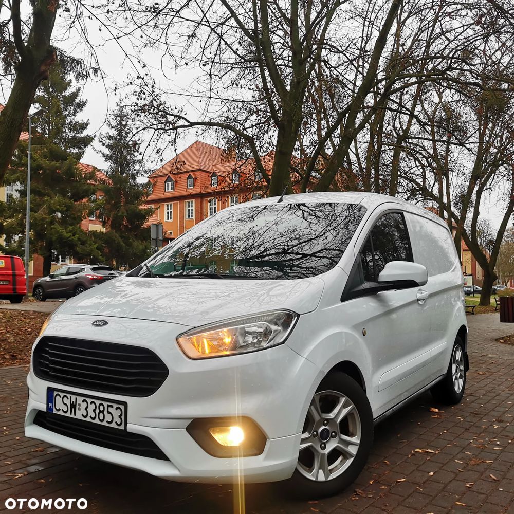 Ford Courier - 14