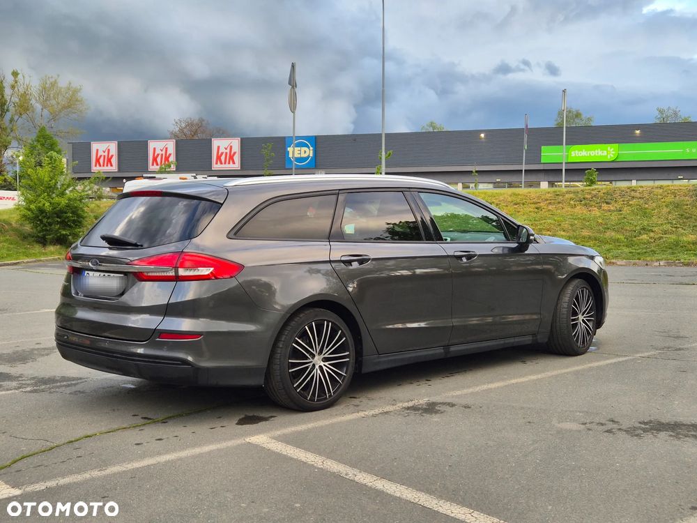 Ford Mondeo - 5