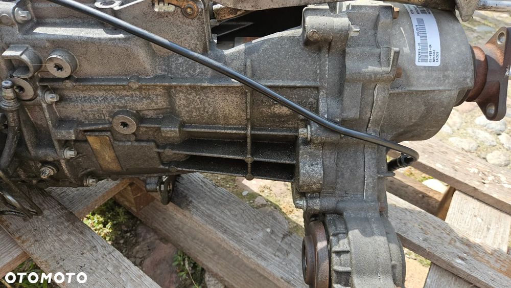 Skrzynia biegów manualna BMW E46 325xi Xdrive m54B25 reduktor - 10