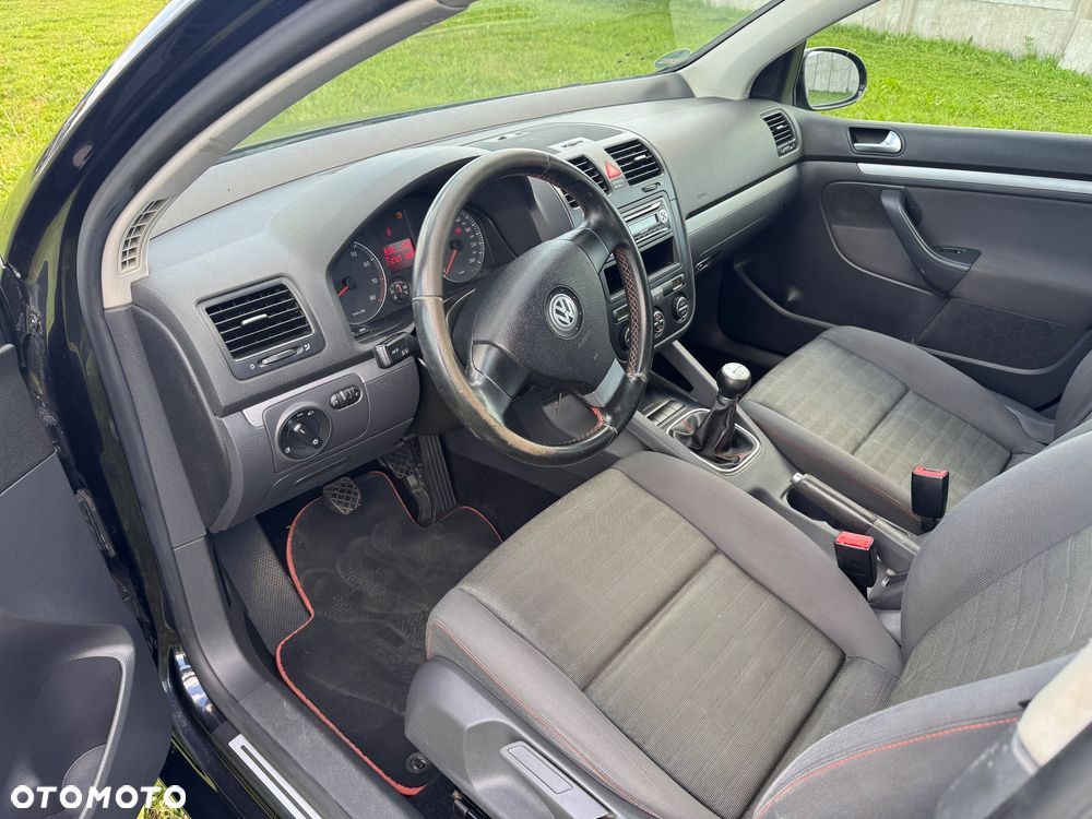 Volkswagen Golf 1.6 Goal - 24