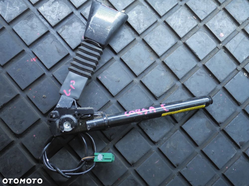 NAPINACZ PASA LEWY PRZÓD OPEL CORSA C - 1