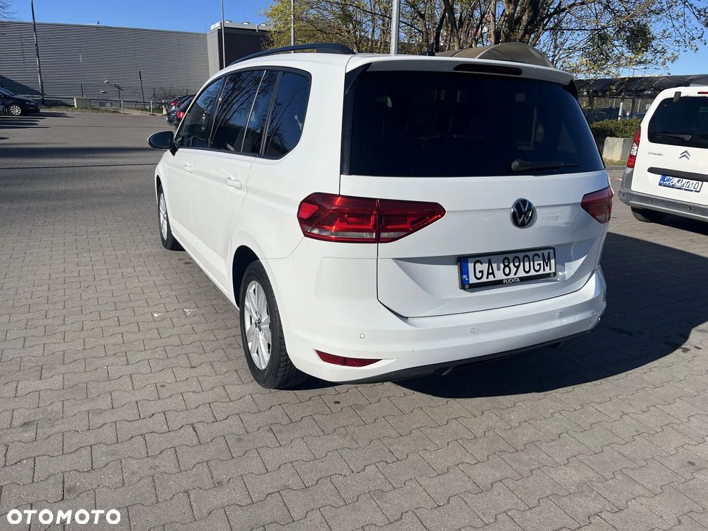 Volkswagen Touran 1.5 TSI EVO Comfortline - 4