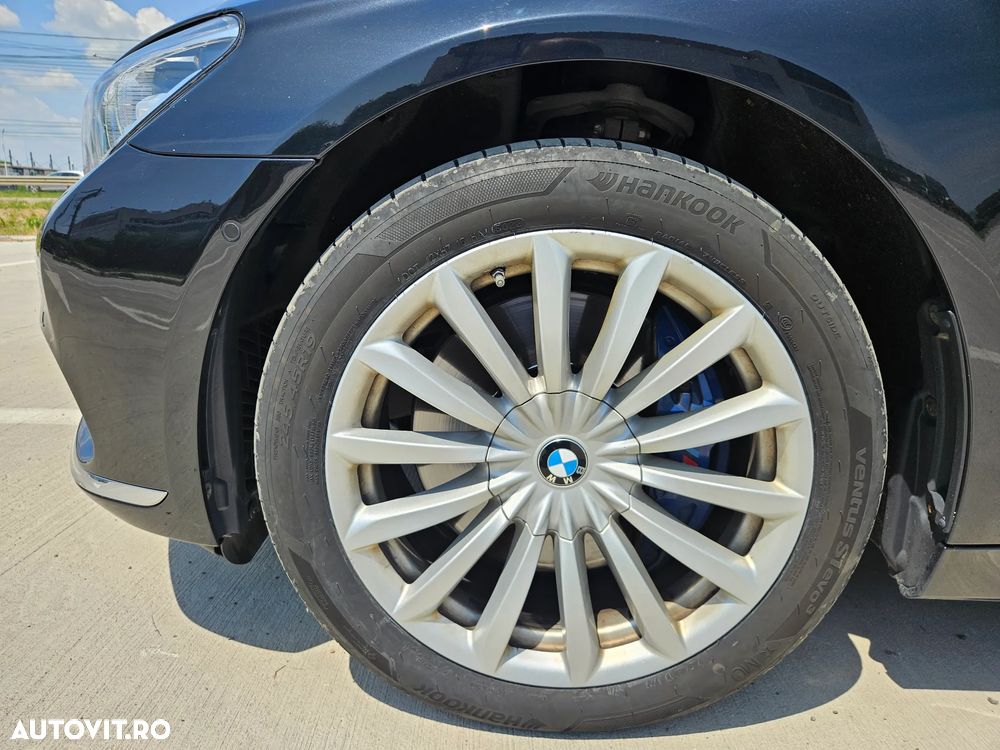 BMW Seria 7 740Li xDrive - 5