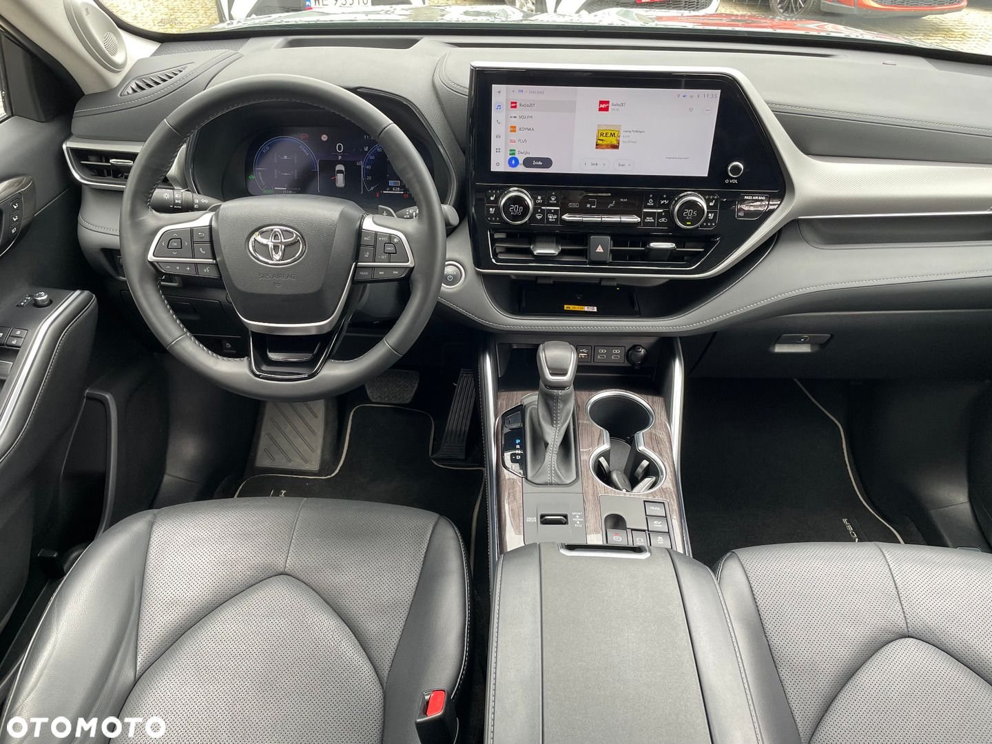 Toyota Highlander - 16