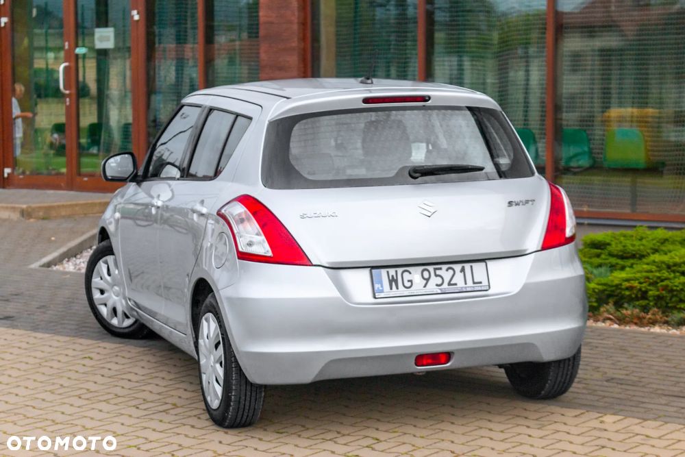 Suzuki Swift 1.2 Premium - 10