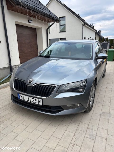 Skoda Superb - 1