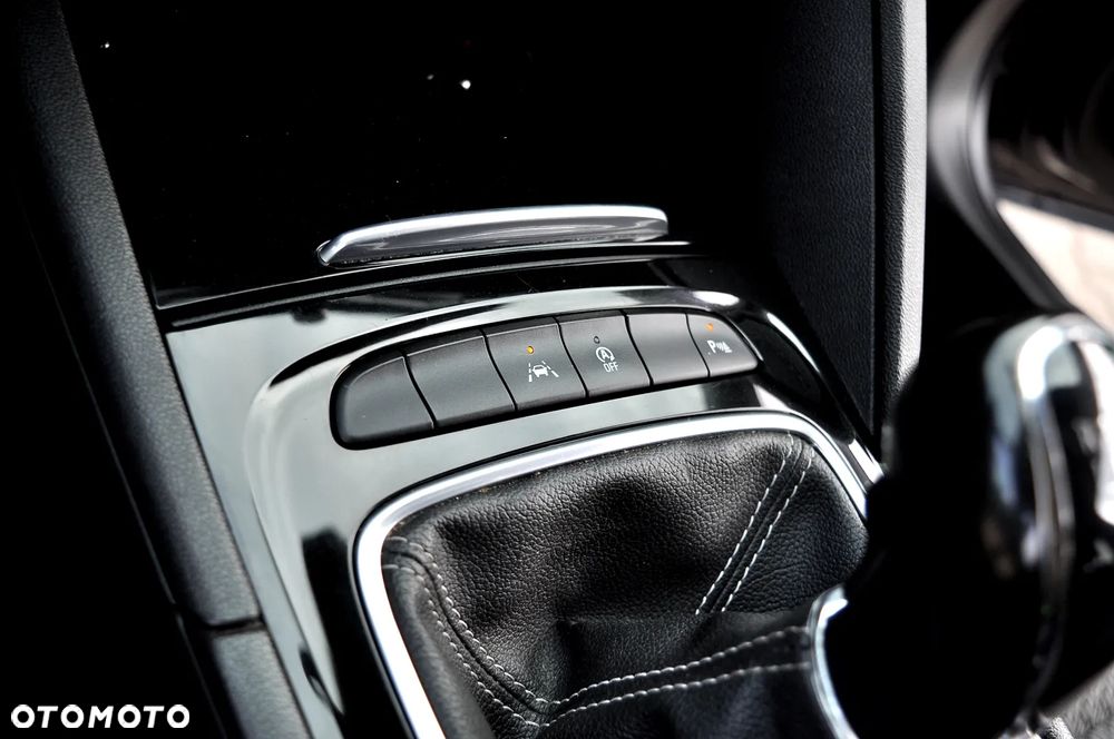 Opel Insignia 1.6 CDTI Enjoy S&S - 28