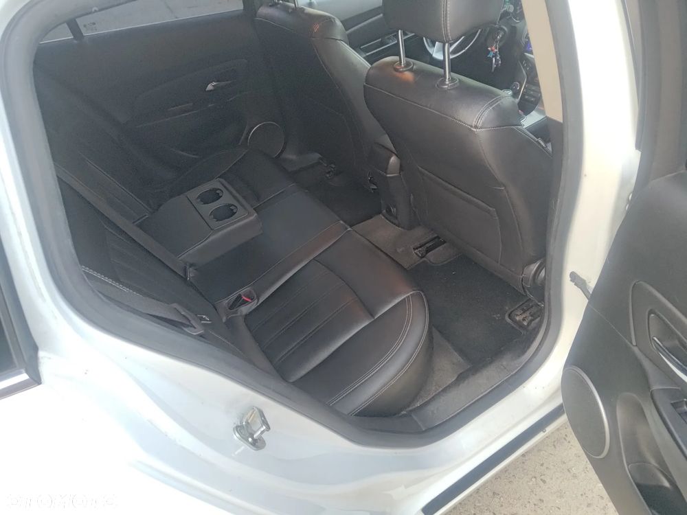 Chevrolet Cruze 1.4T LTZ - 10