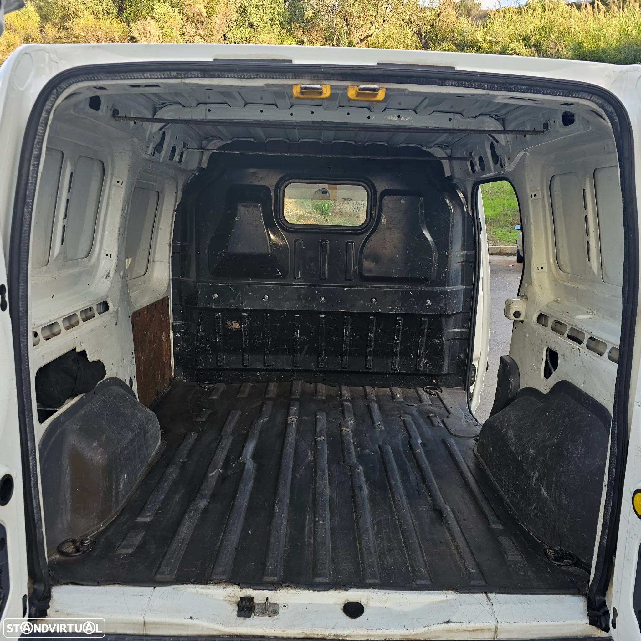 Ford Connect - 21