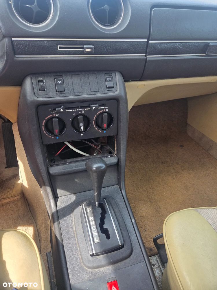 Mercedes-Benz W123 - 5