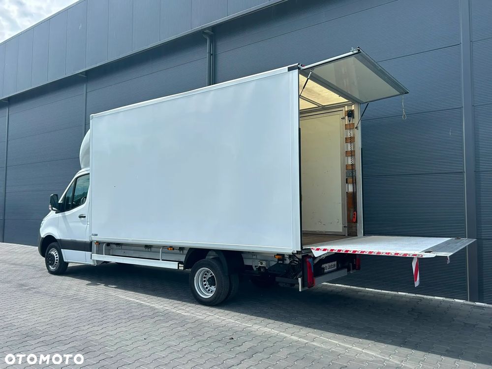 Mercedes-Benz Sprinter 516 CDI Kontener 9 palet + winda 750kg + drzwi boczne **Mbux**Klima**Automat**Super stan**Sprowadzony** - 7