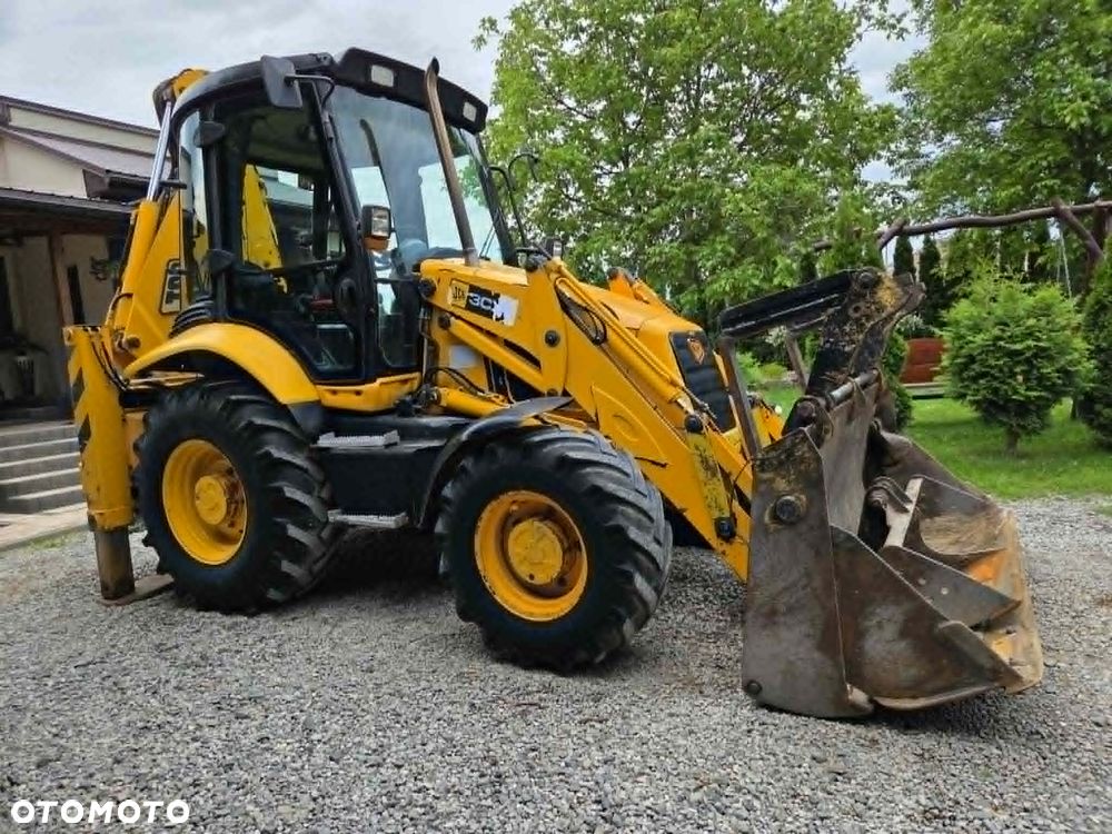 JCB 3CX - 4
