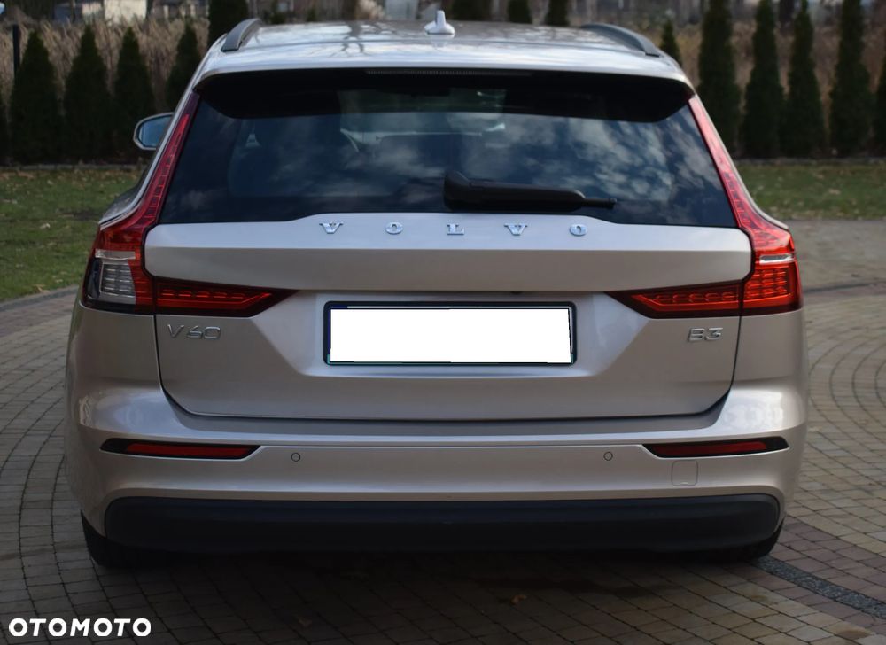 Volvo V60 B3 B Essential - 6