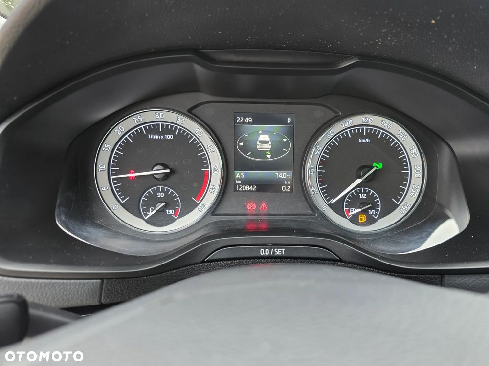Skoda Karoq 2.0 TDI SCR 4x4 DSG Sportline - 23