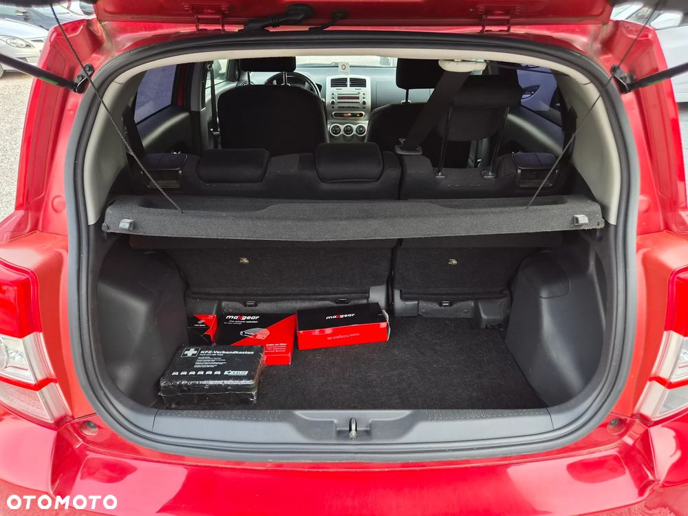 Toyota Urban Cruiser - 18