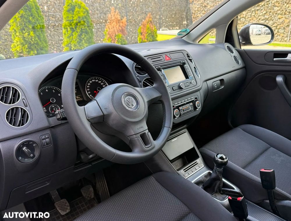 Volkswagen Golf Plus - 16