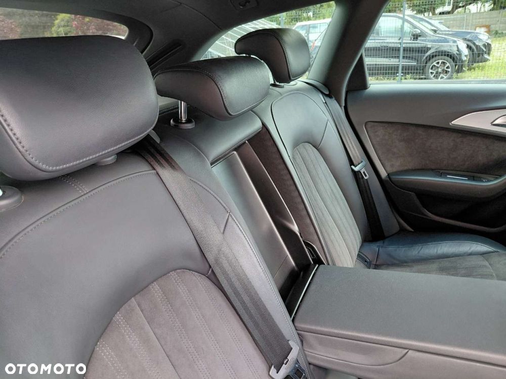 Audi A6 Avant - 18