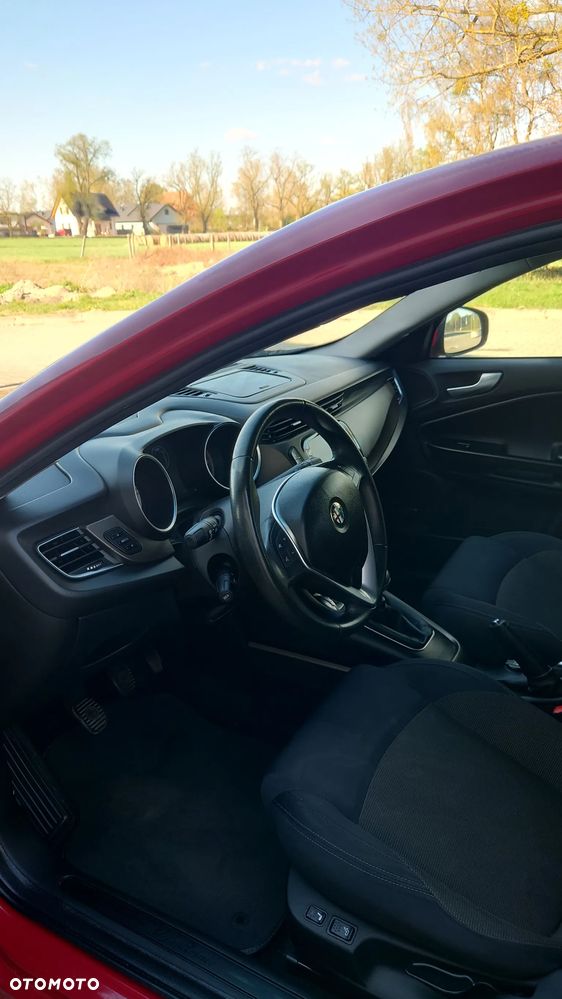 Alfa Romeo Giulietta 2.0 JTDM 16V Super - 11