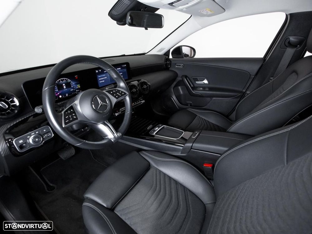 Mercedes-Benz A 250 e - 8