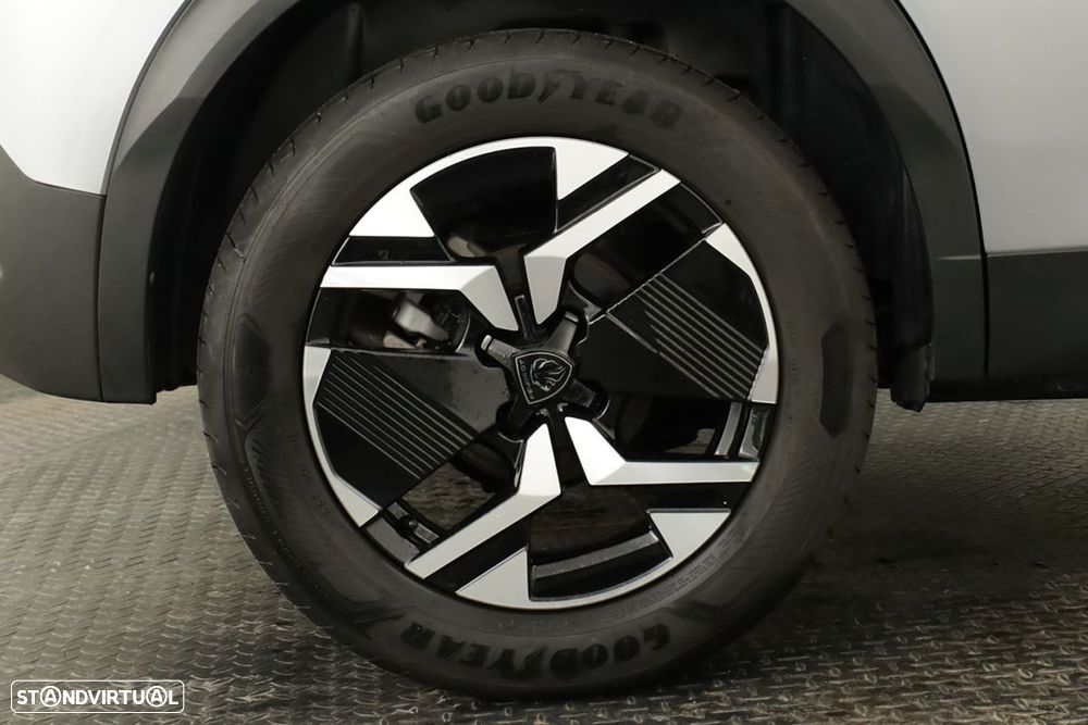 Peugeot 2008 1.2 PureTech Allure - 5